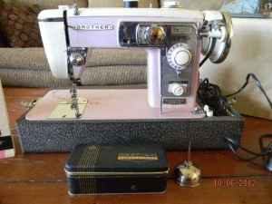 Vintage brother-model-210 sewing-machine.jpg