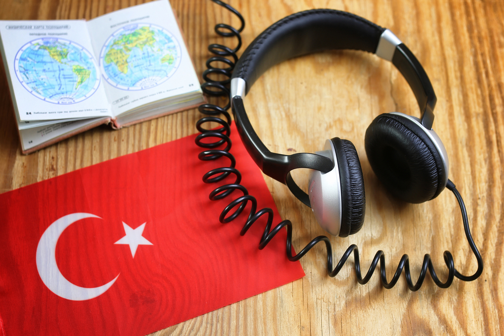 Turkish/English Online Speaking
