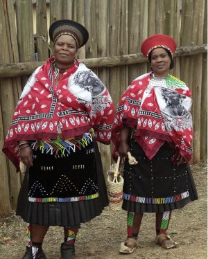 Zulu-woman-clothing-polyglotclub.jpg