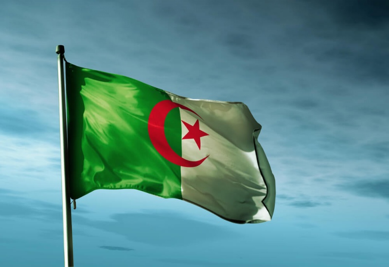File:AlgeriaFlagPicture3.jpg